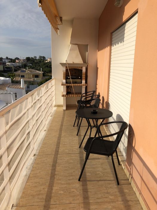 Apartamento T3 para ferias com Piscina - Armação de Pêra