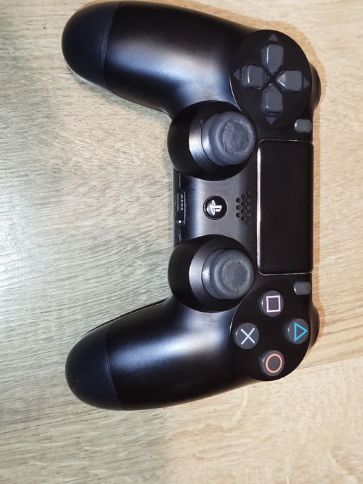 Kontroller PS4 na części lub do naprawy