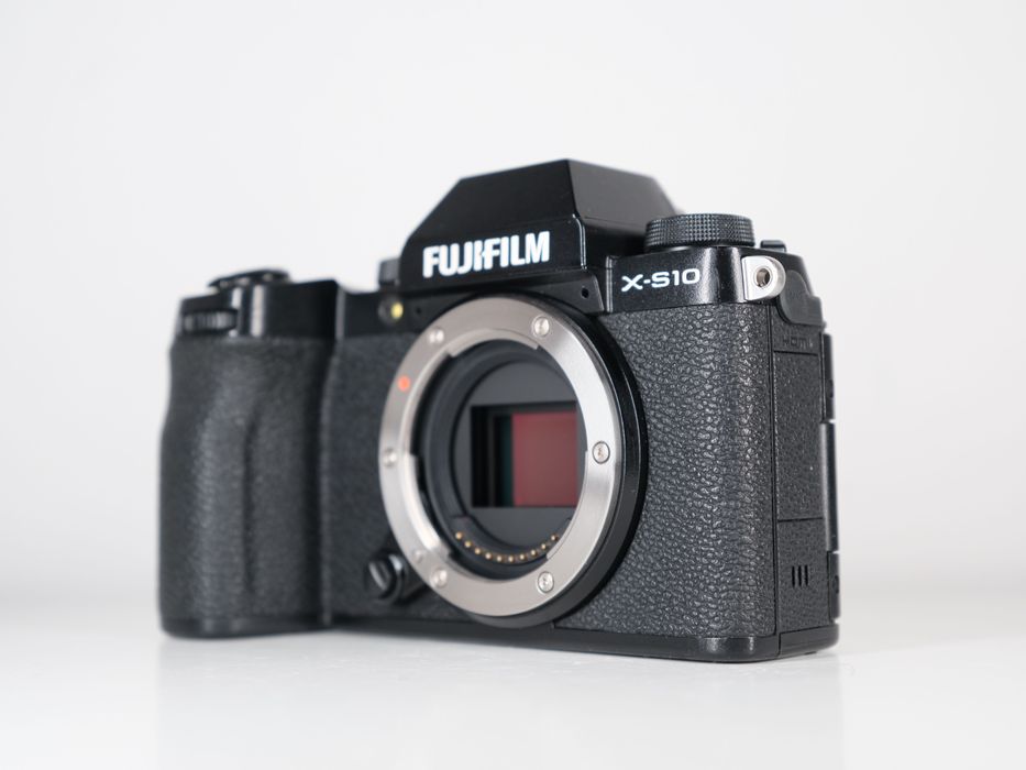 fujifilm x10 - купити цифрові фотокамери - Ціна на OLX.ua