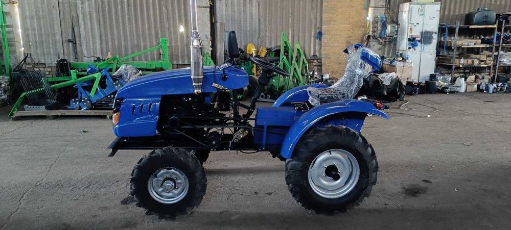 Мототрактор КЕНТАВР 160 Просторное место водителя рег. колея Фреза 120