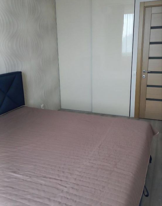 Продам 3-кім. квартиру вул. Станислава Партали (Балакірева), 17