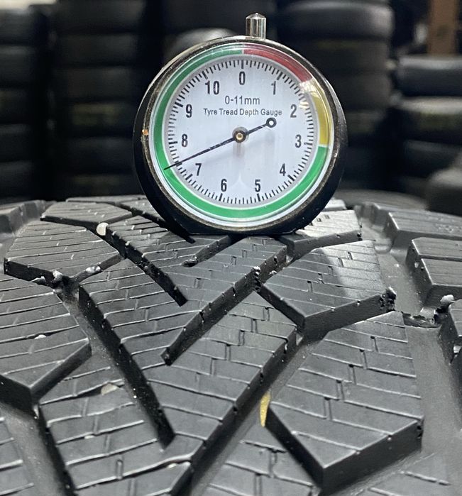 Шини 225/55 R17 Semperit Speed-Grip 2| Зима | 7мм | 4шт