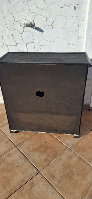 Aparador/Movel de vime preto