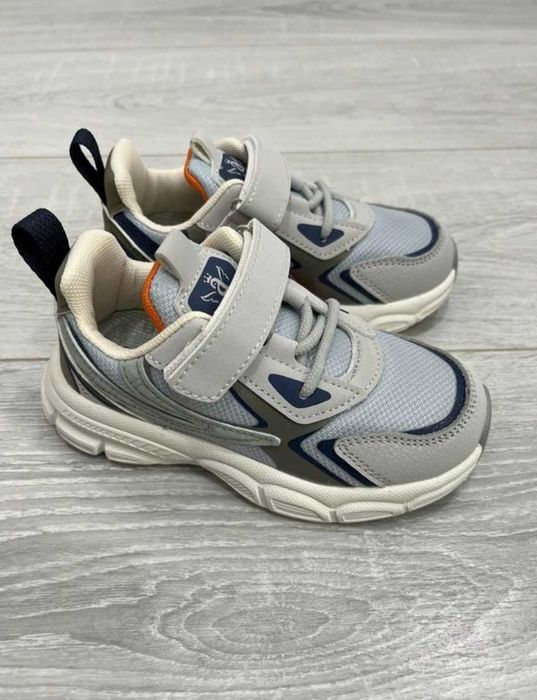 Дитячі кросівки Apawwa 27 розмір