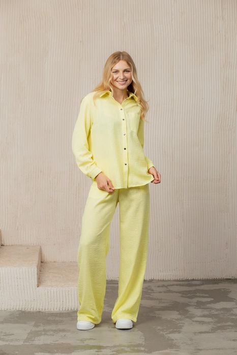 Костюм жіночий льняний