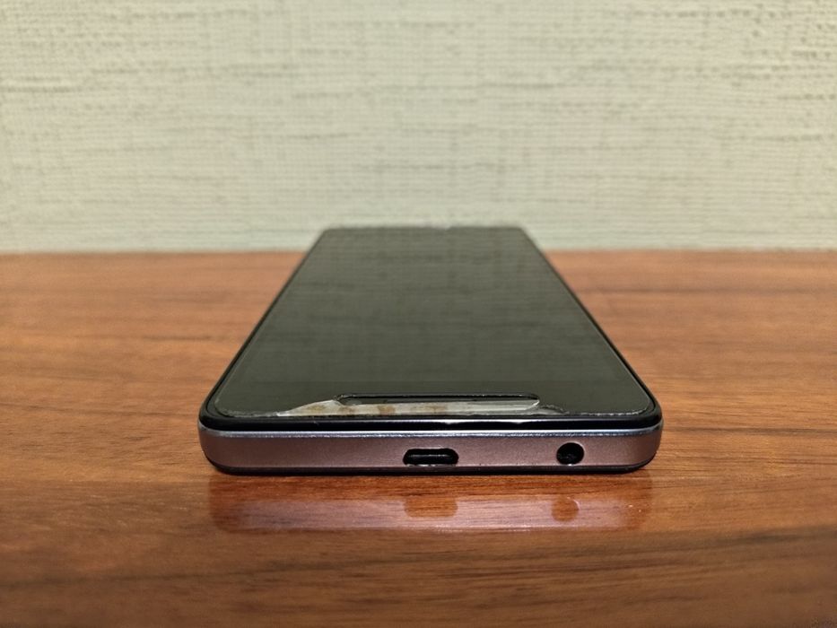 Lenovo Vibe P1m(ma40) небольшое восстановление или запчасти, смартфон