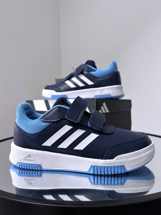 Популярные детские кроссовки на липучках  Adidas 30/31р