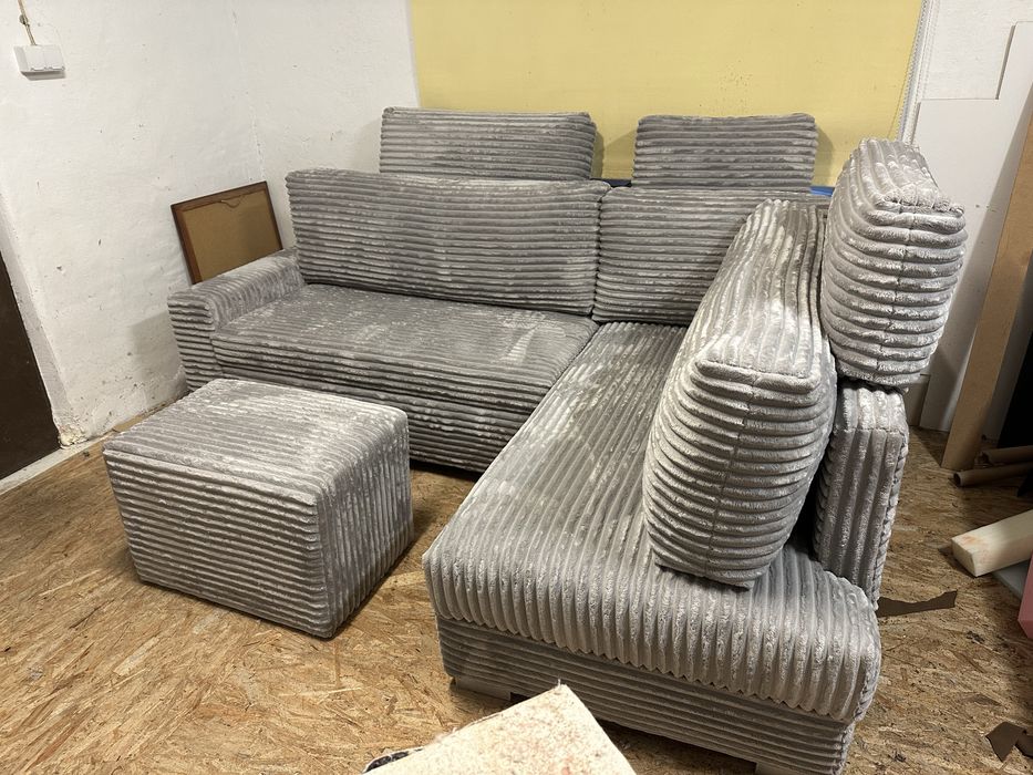 Kanapa Narożna 230x170 + Dwie pufy 60x40