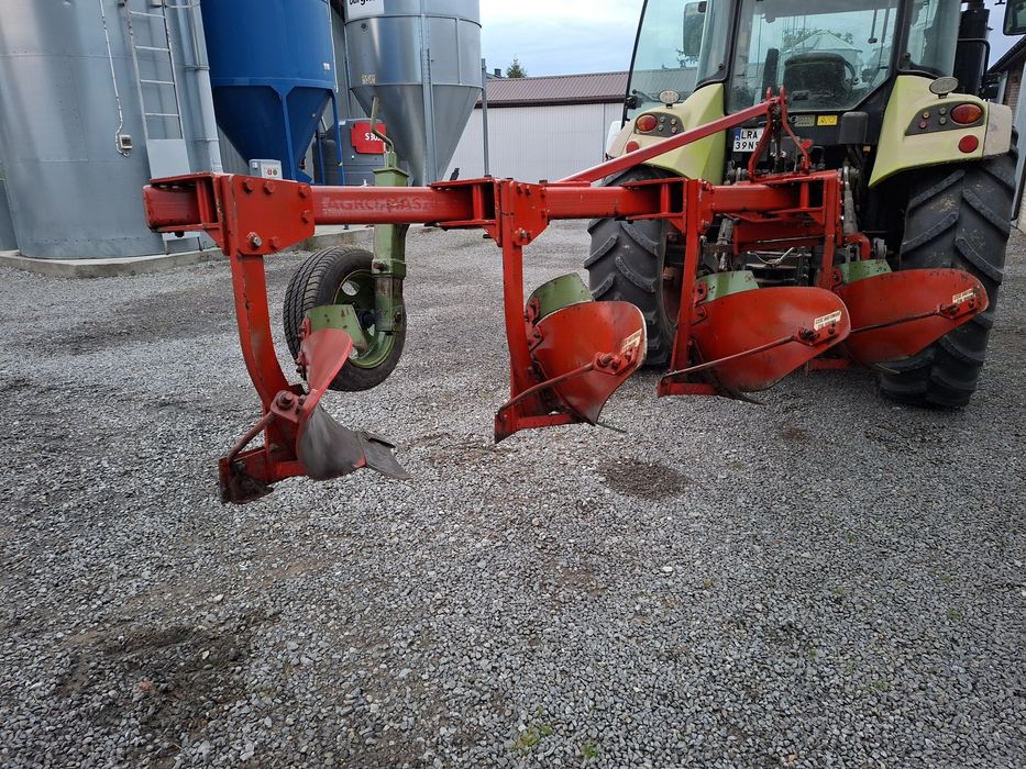 Pługi 4 skibowe Agro Masz