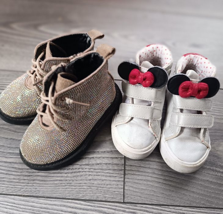 Ботінки на дівчинку