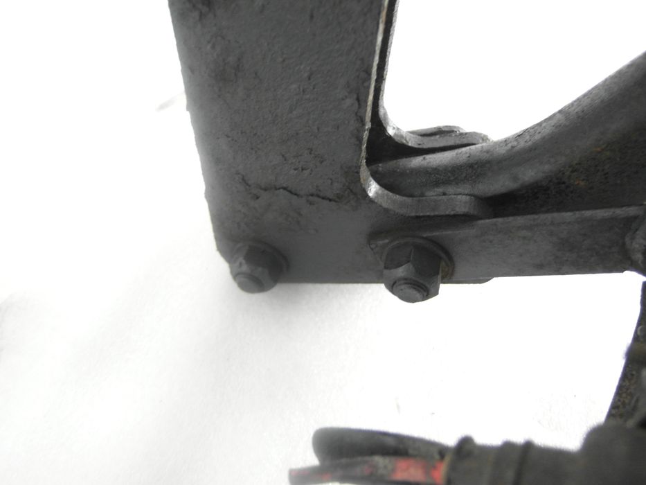 Hak Toyota Corolla Verso E12