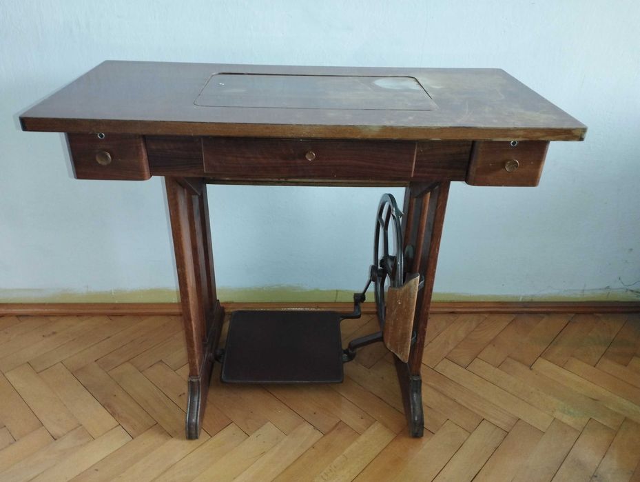 stara maszyna do szycia Veritas