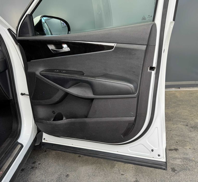 В продажі повнопривідний Kia Sorento 2015