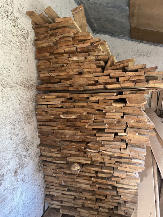 Суха дубова дошка обрізна