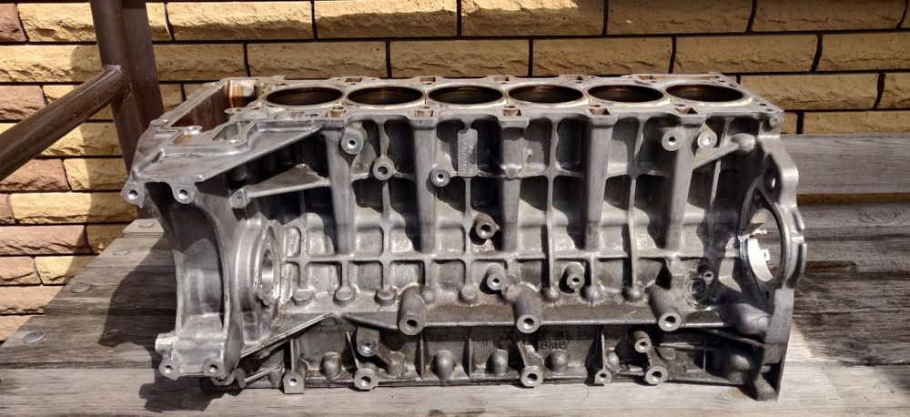 Блок циліндрів двигуна BMW N55