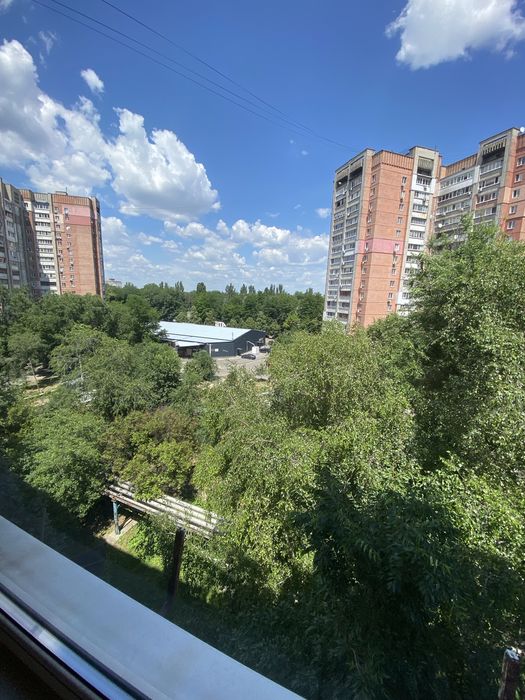 Продаж 3 к квартири 68 м2. ЖМ Тополь-1. Ремонт. Меблі. Техника