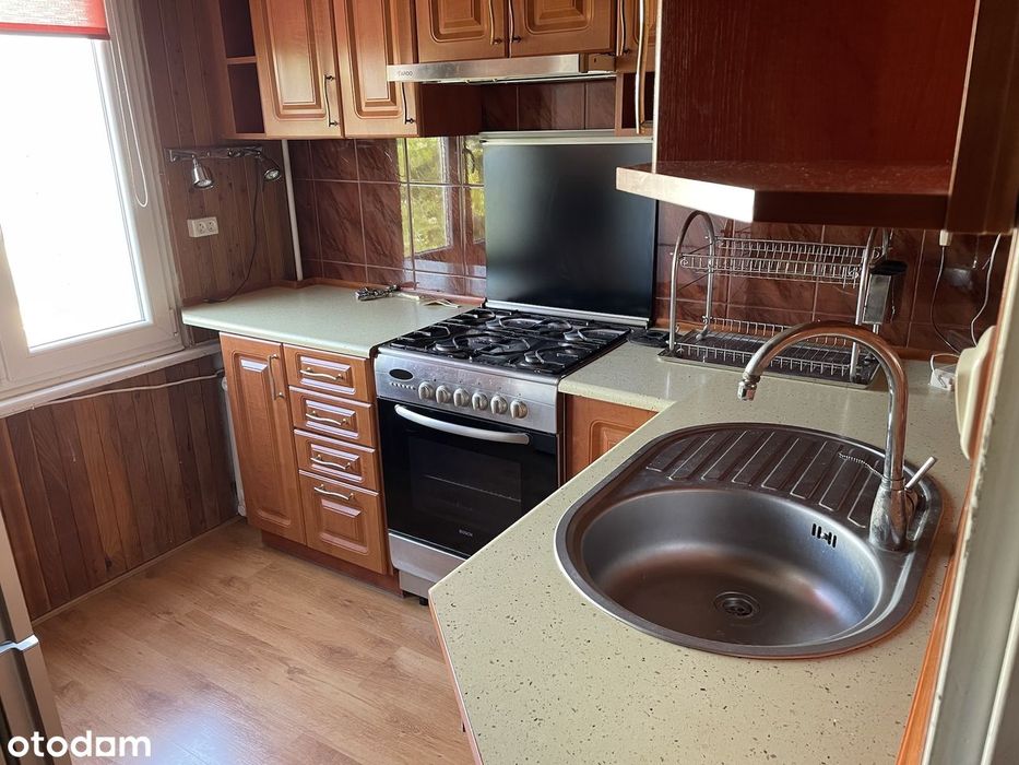Wyszków, 60,49 m², 3 pokoje | słoneczne | do remontu