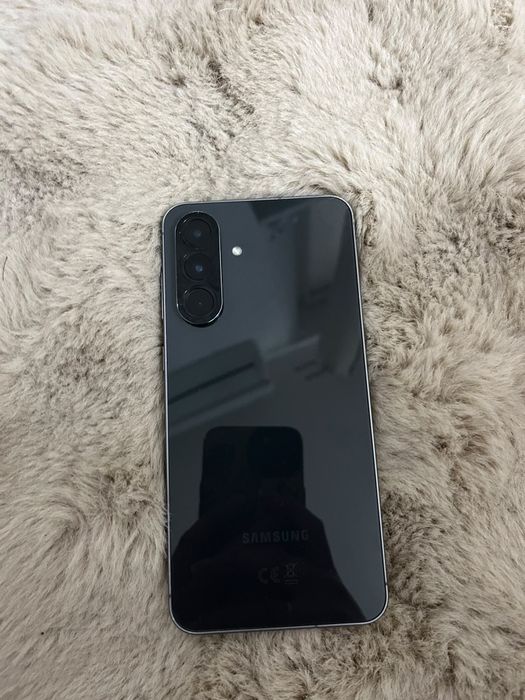 Telefon komórkowy