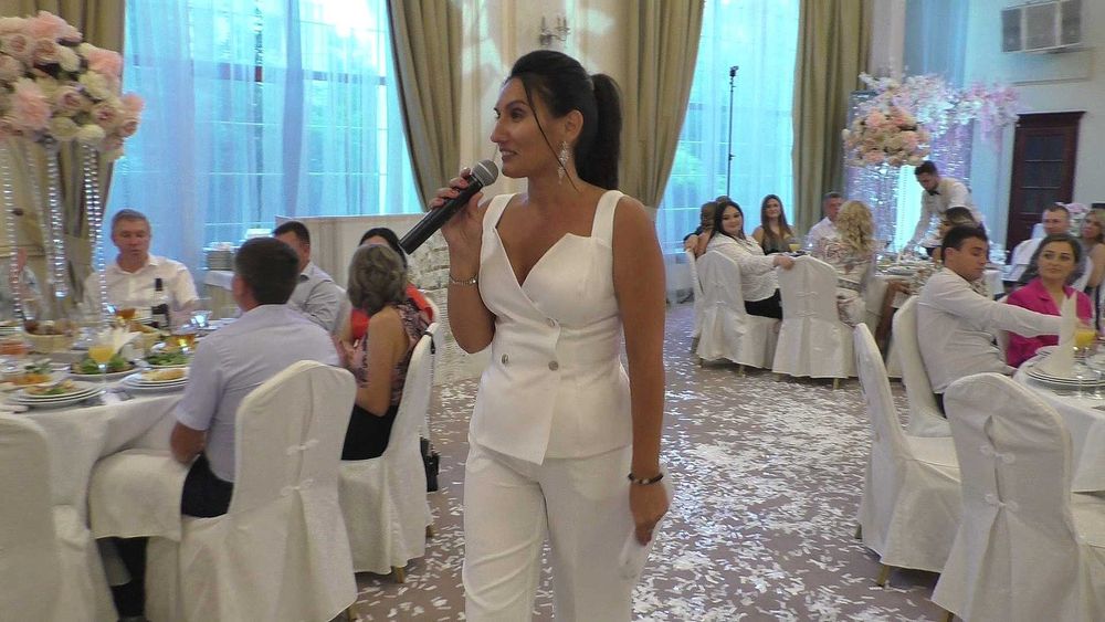 Музиканти,тамада,діджей,ведуча+жива музика на весілля