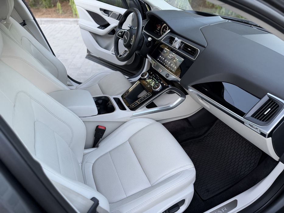 Продам авто jaguar i-pace