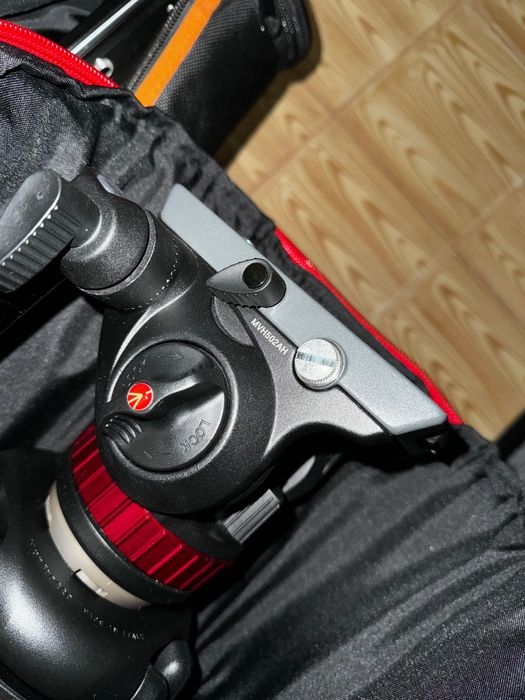 Manfrotto 546GB + 502AH + Manfrotto Carry Bag64738350622977122