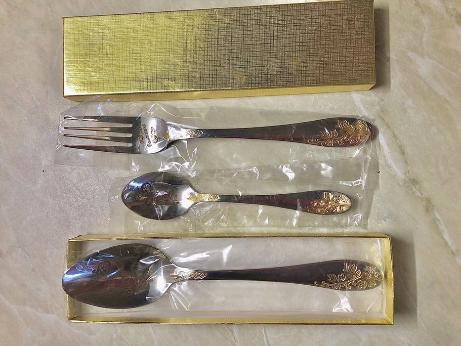 Ложки кофейные , Вилки. Ножи . Подарочный набор ложек вилок