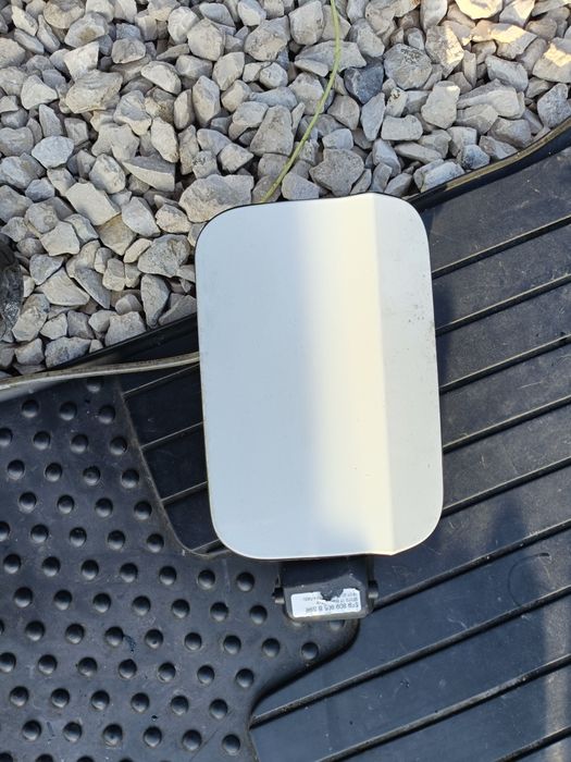 Seat Leon 3 wlew paliwa klapka ls9r kombi