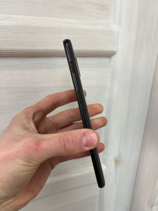 OnePlus 6T  8/128Gb Стан Гарний!