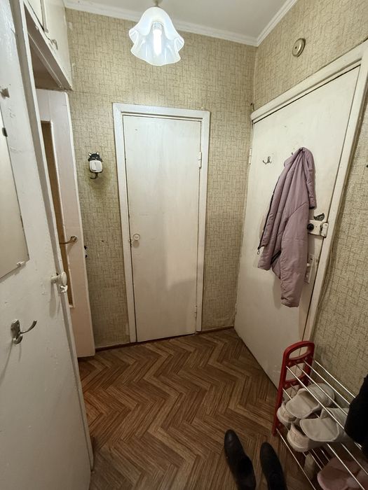 Продаю 1-ку Проспект Героев Украины