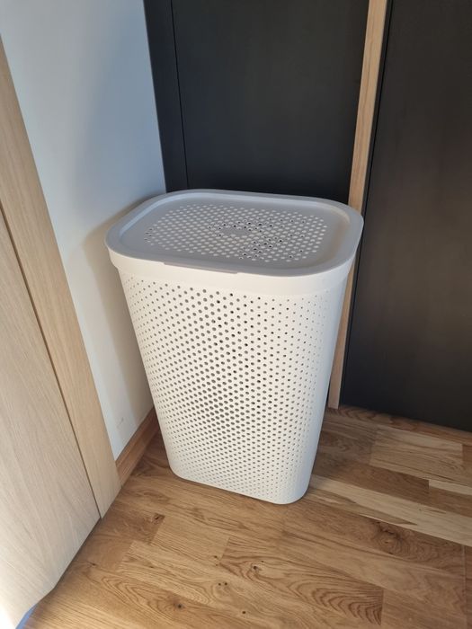 RRZERWACJA Oddam kosz na pranie