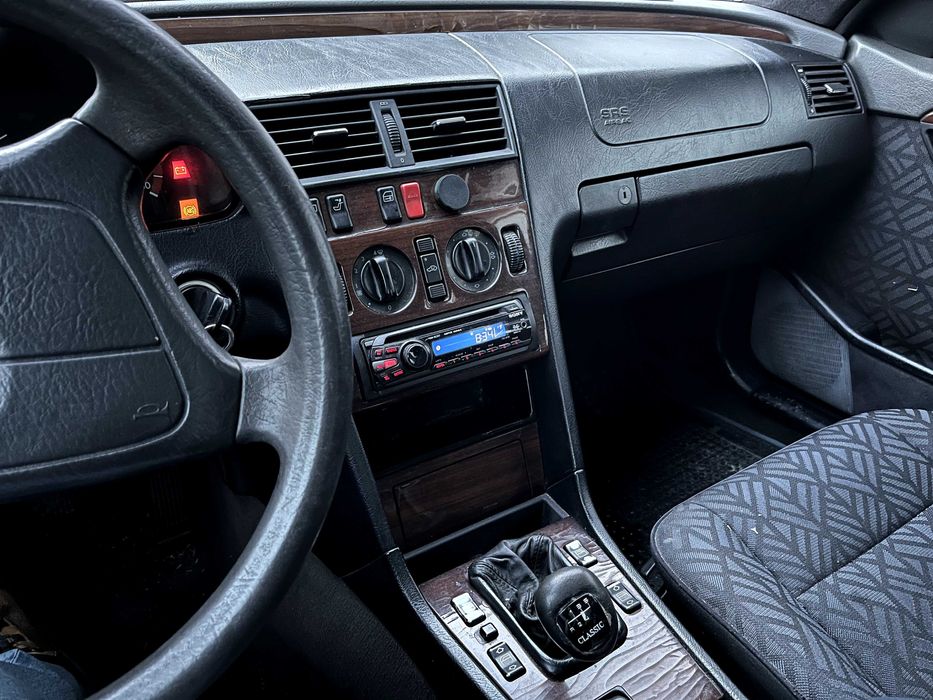 Mercedes-Benz C220 Elegance