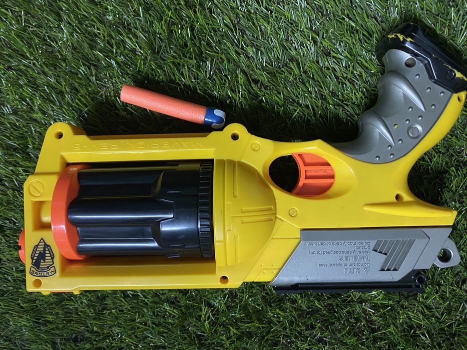 NERF 6 tiros