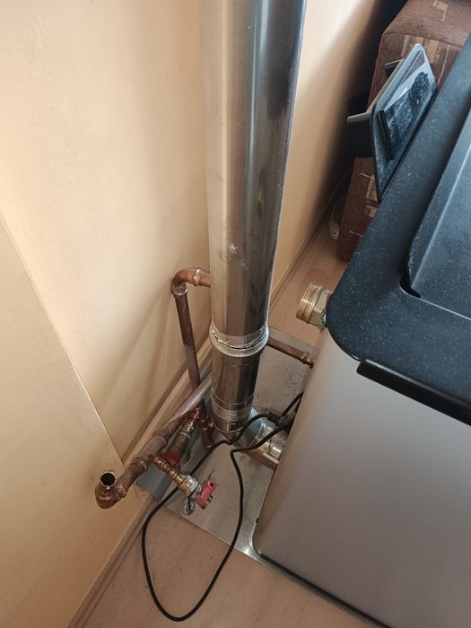 Piec wolnostojący na pellet HYDROPELL 8