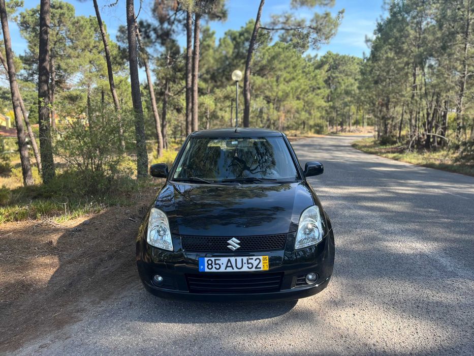 Suzuki Swift 1.3 DDiS foto 2
