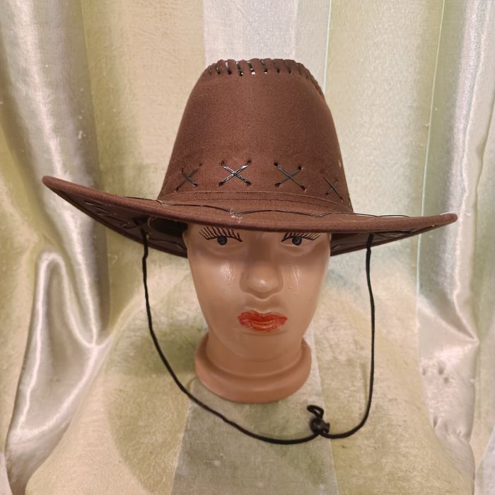 Ковбойская карнавальная шляпа