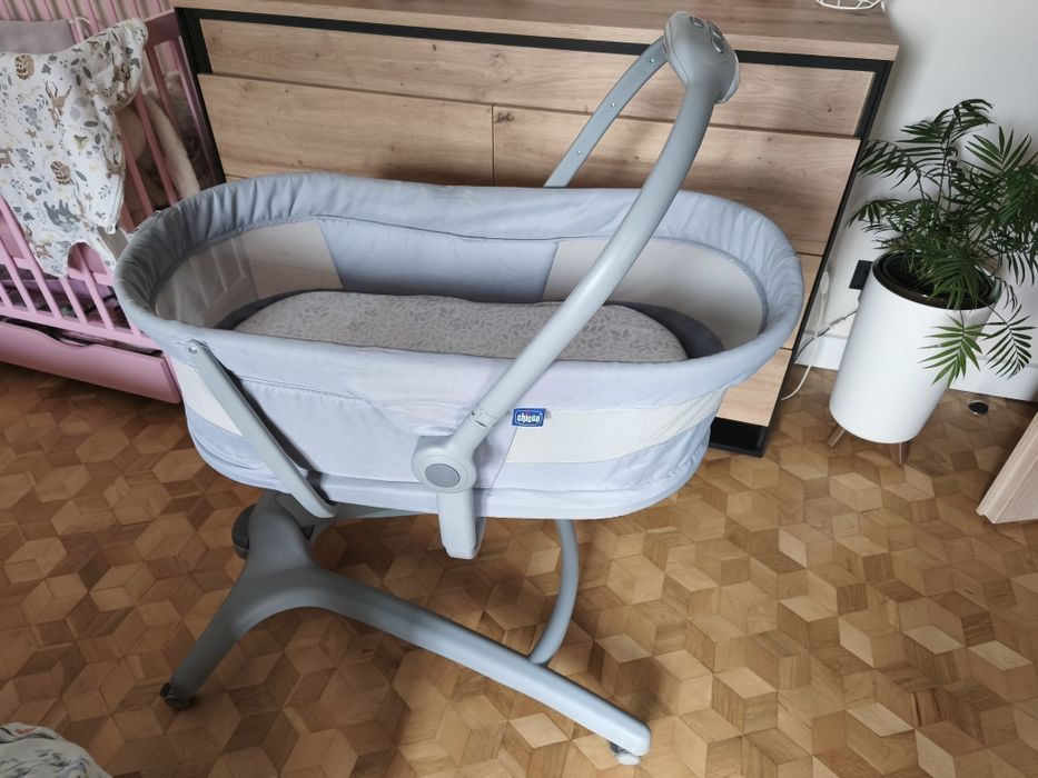 Chico Baby Hug 4w1 krzesełko