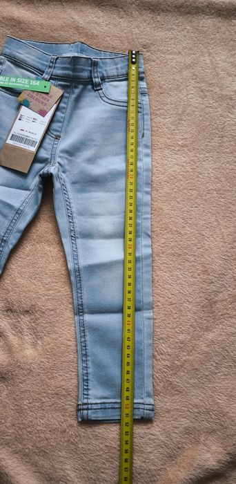 Nowe spodnie jeansowe coccodrillo r. 92