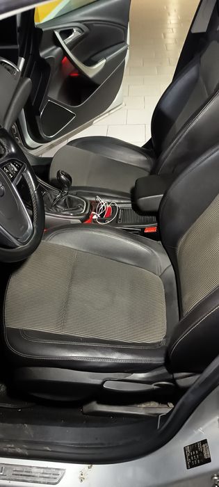 Opel Astra Tourer CDTI