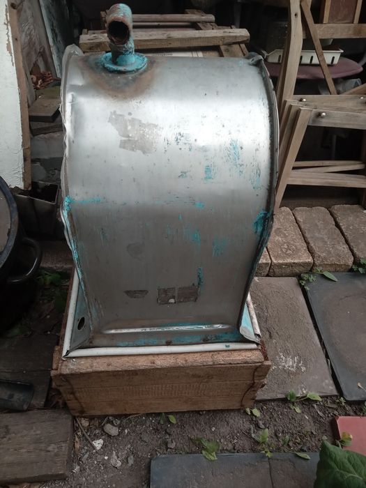 Продам бак для душа 20л