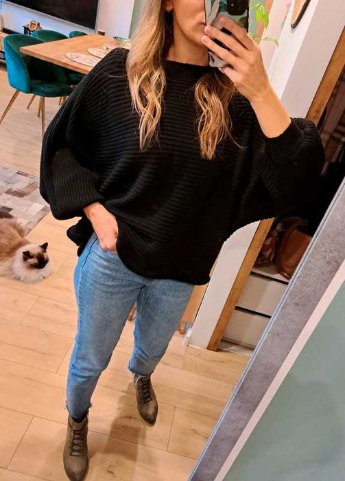 Ola Voga szeroki oversize sweter czarny bufiaste rękawy r. 46/48