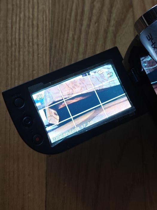 Камкодер Samsung VP-DX105