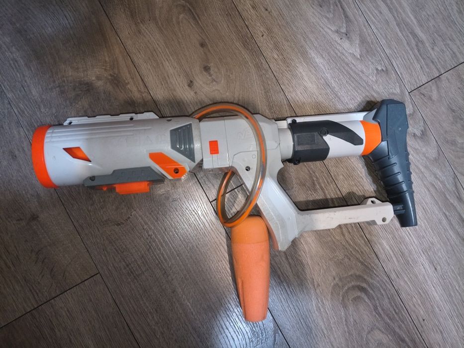 Бластера Nerf Modulus Tri-Strike