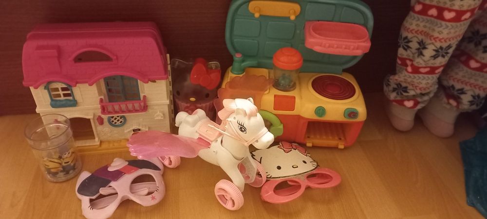 Brinquedos menina para doacao