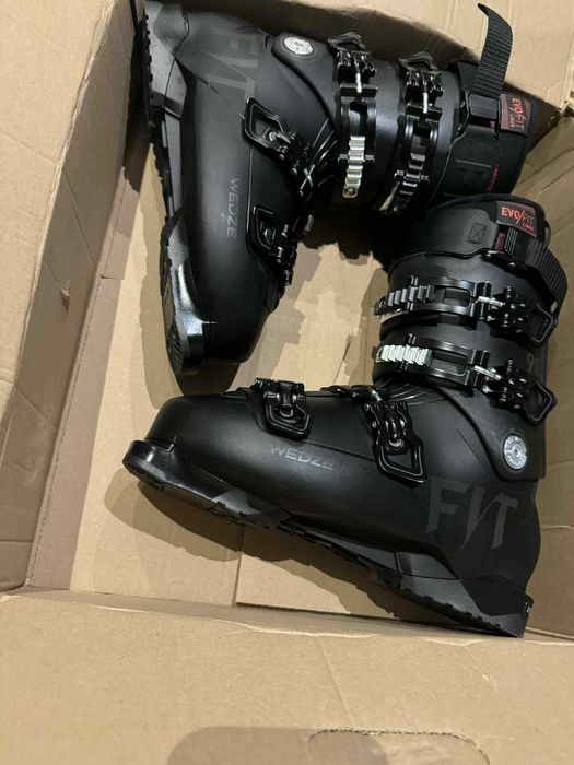 Botas de Ski Wedze 900 (novas) Tamanho 41/42