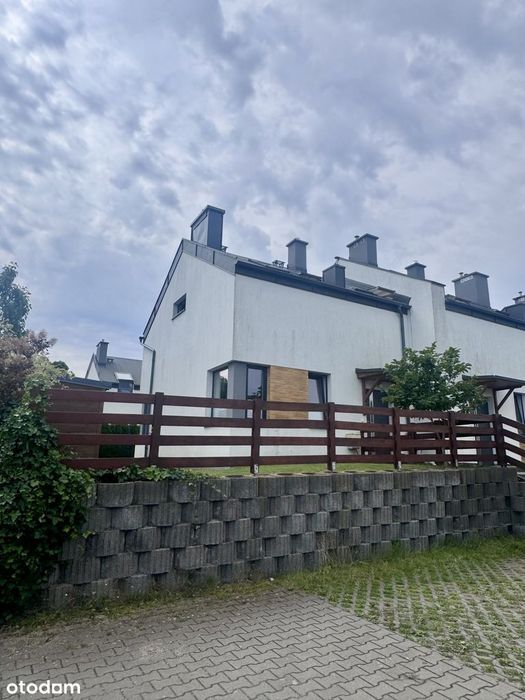 REZERWACJA Gotowy do zamieszkania dom z ogrodem | Dębogórze