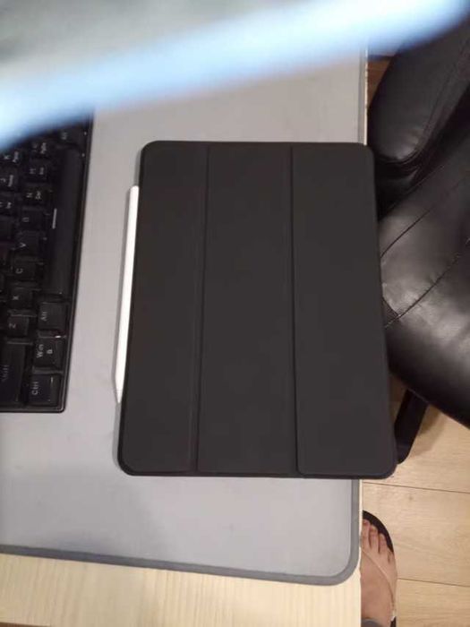 iPad Air 5 (2022, M1 series) + Acessórios