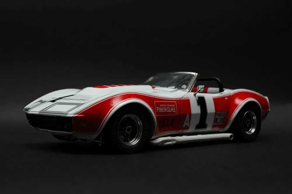 Corvette L88 #1 Tony DeLorenzo 1969 Carousel1 1:18