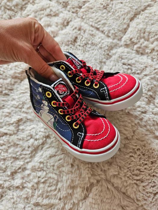 Buty Vans Disney kolekcja Tim Burton: Miasteczko Halloween