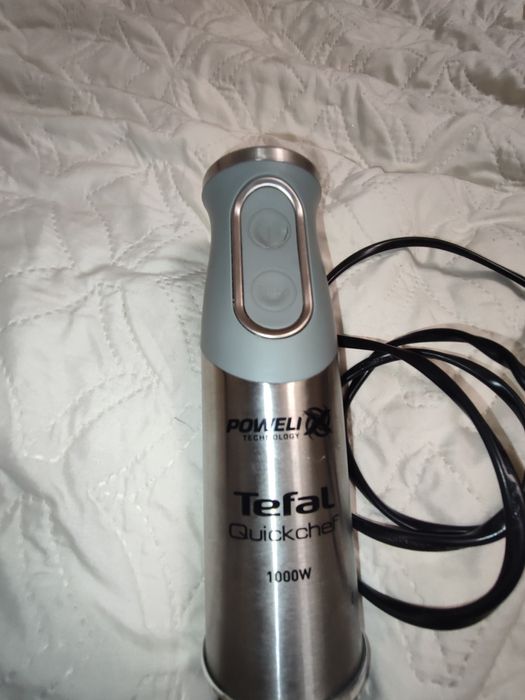 Блендер Tefal  на запчастини або ремонт