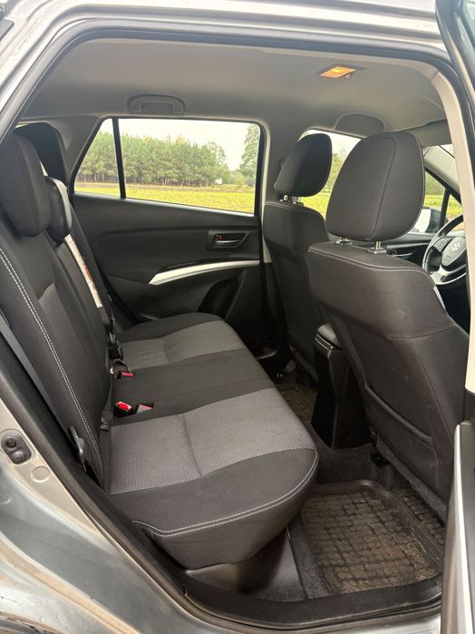Sprzedam Suzuki SX4 S-CROSS
